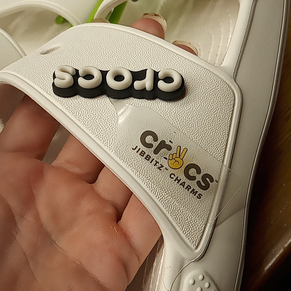 White classic crocs sandal slides - Picture 3 of 5